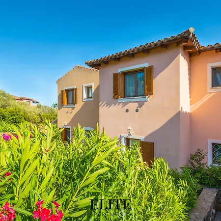 Villa Domo Mea Con Piscina Privata *